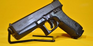 Glock 22 .40CAL  Detroit Police Dept 15+1  